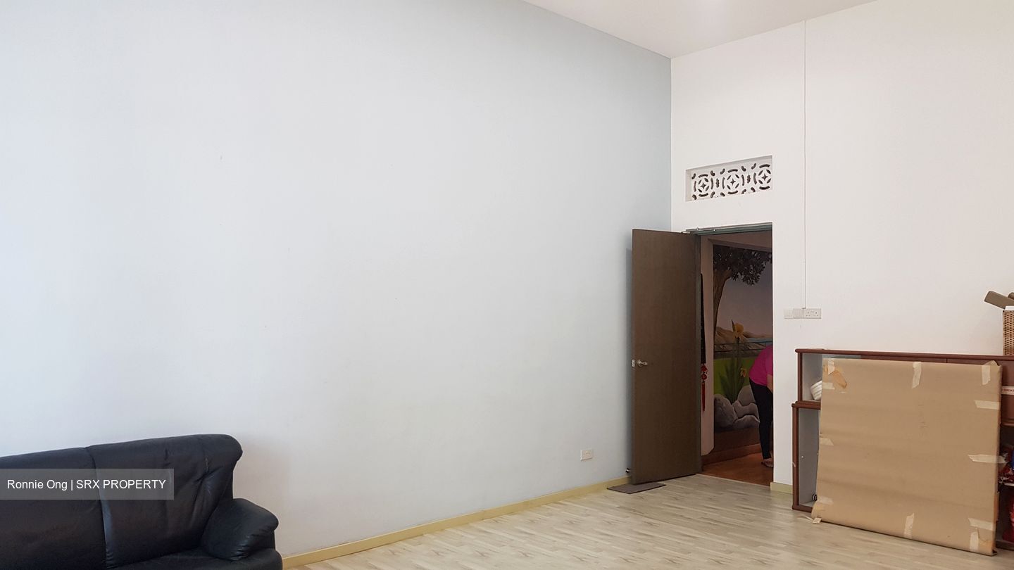 Rangoon Road (D8), Shop House #459683131